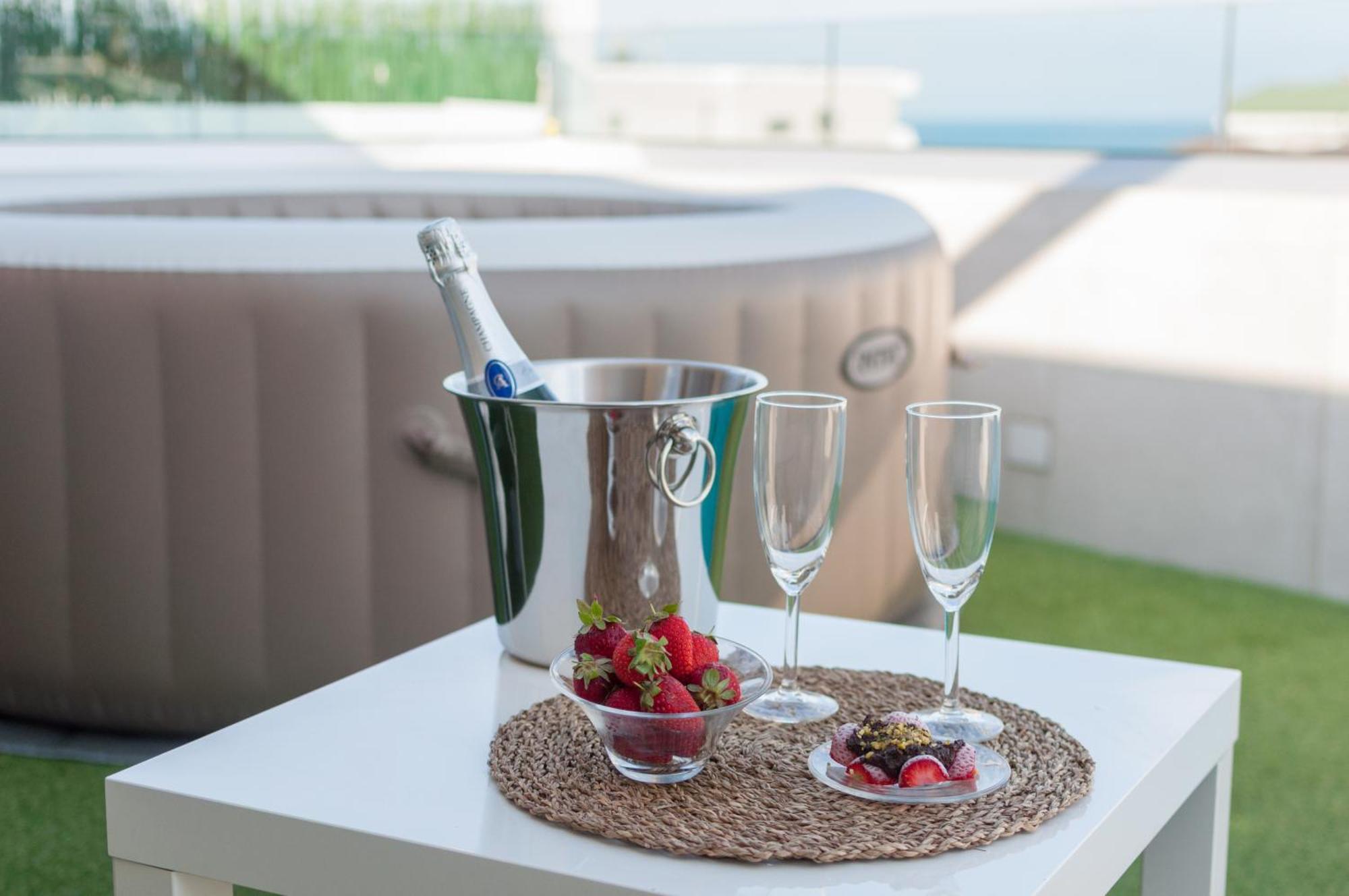 Apartment La Terrazza Jfk- Vista Mare 5 Min Dal Centro