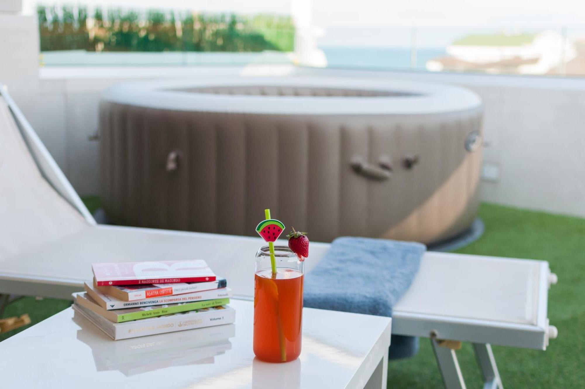 La Terrazza Jfk- Vista Mare 5 Min Dal Centro Apartment