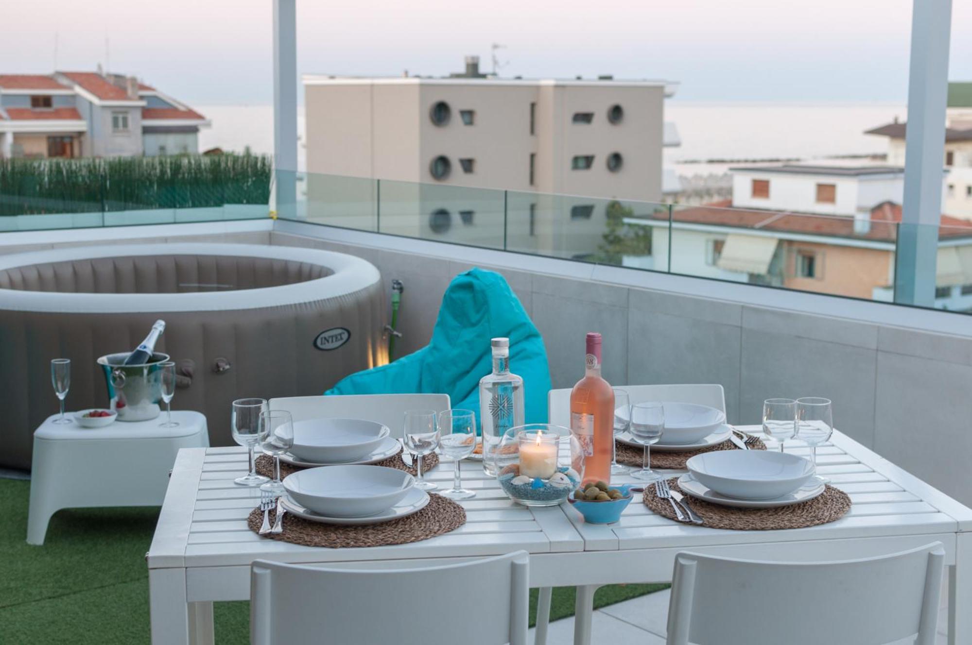 La Terrazza Jfk- Vista Mare 5 Min Dal Centro Apartment *